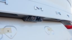 
2025 Toyota Camry Lumiere 2.5L HEV Full option (White) full									