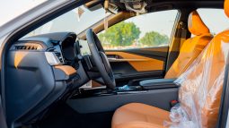 
2025 Toyota Camry Lumiere 2.5L HEV Full option (White) full									