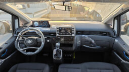 
2025 Hyundai Staria 3.5L AT Petrol (11 Seats) full									