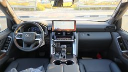 
2026 Toyota Land Cruiser 300 GXR 3.3L Twin Turbo AT Diesel full									