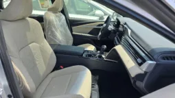 
2026 Toyota Camry LE 2.5L AT Hybrid (Silver) full									