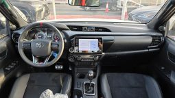 
2025 Toyota Hilux GR-Sport 4.0L AT Petrol (White) full									