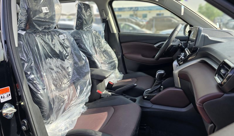 
2025 Toyota Urban Cruiser GLX 1.5L AT Petrol (Black) full									