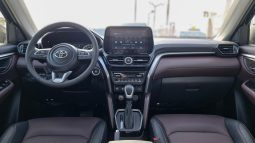 
2025 Toyota Urban Cruiser GLX 1.5L AT Petrol (Black) full									