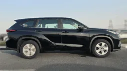 
2026 Toyota Highlander LE 2.5L AT Hybrid (Black) full									