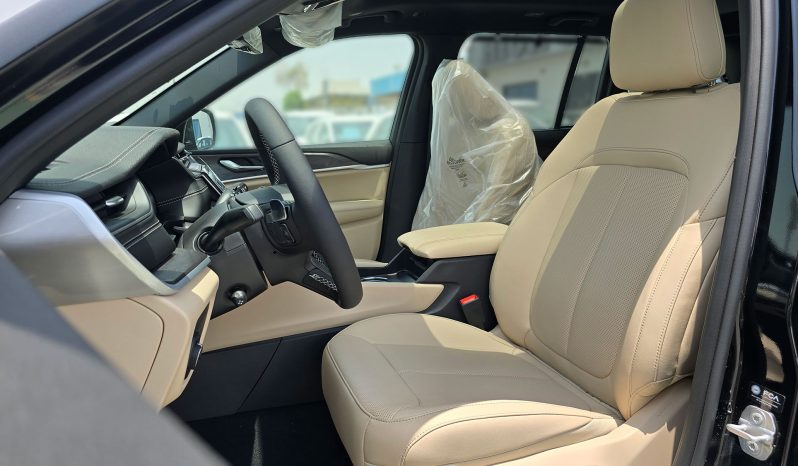 
2025 Jeep Grand Cherokee 3.6L AT Petrol full									