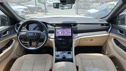 
2025 Jeep Grand Cherokee 3.6L AT Petrol full									