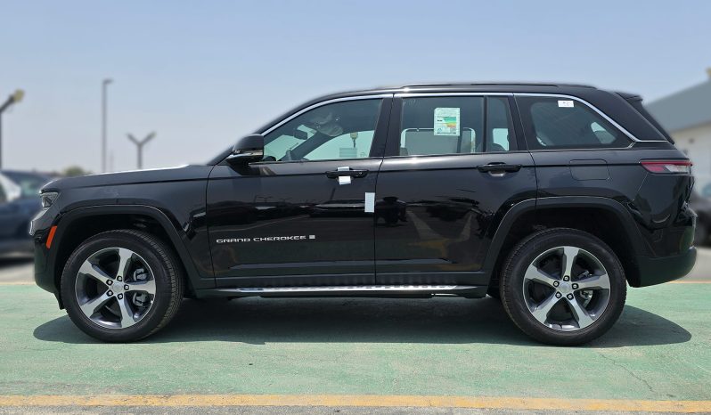 
2025 Jeep Grand Cherokee 3.6L AT Petrol full									