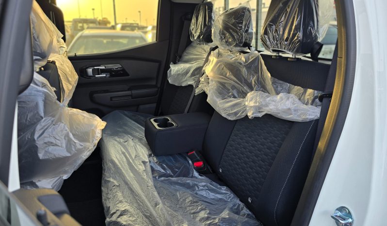 
2025 Mitsubishi L200 GL 2.4L MT Diesel w/ Screen full									