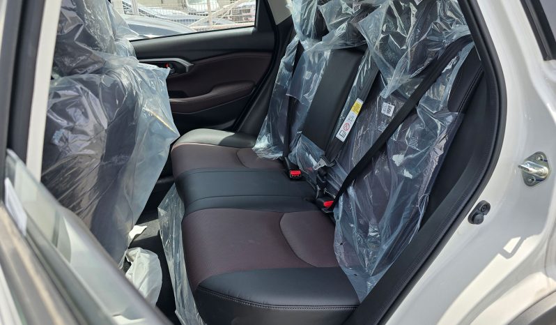 
2025 Toyota Urban Cruiser GLX 1.5L AT Petrol (White) full									