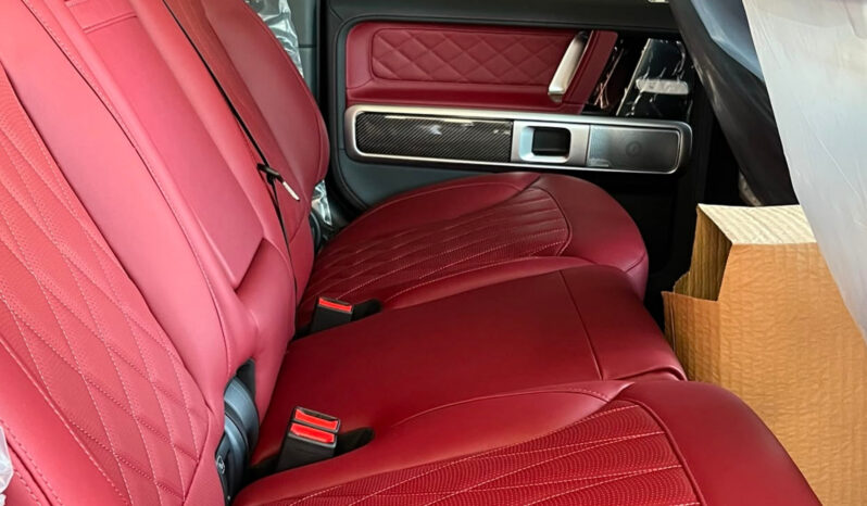 
								2027 Mercedes-Benz G 63 AMG (Carbon In & Out) full									