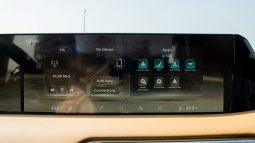 
2026 Nissan Patrol SE Platinum 3.8L AT Petrol (White-Tan) full									