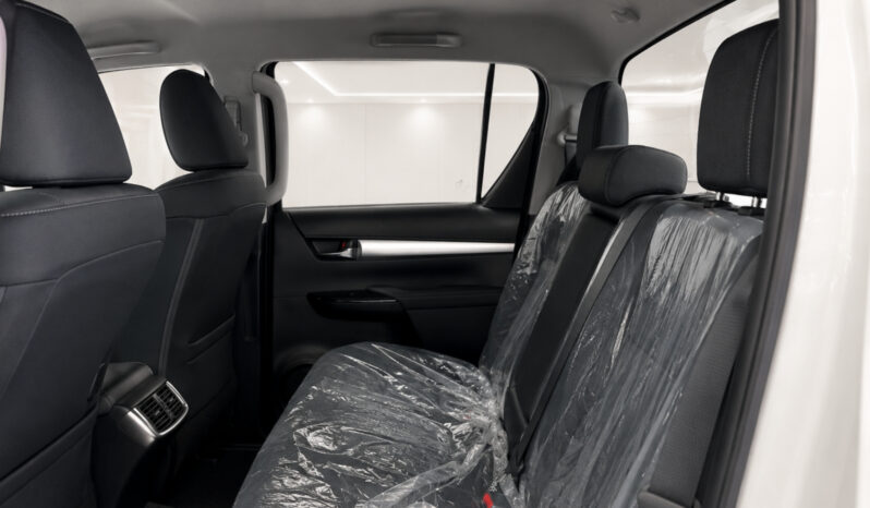 
								2027 Toyota Hilux Trailhunter 2.8L 4×4 AT full									