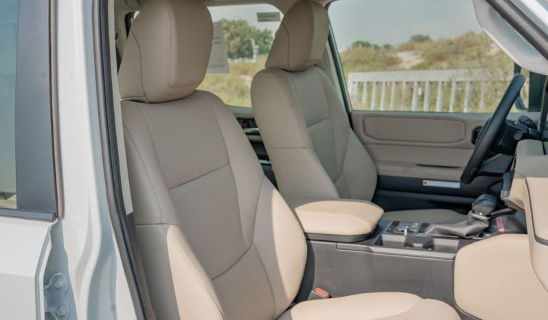 
2026 Toyota Prado TXL3 2.4L Petrol AT -White full									