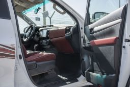 
2026 Toyota Hilux SGLX 2.8L AT Diesel (White-Red) full									