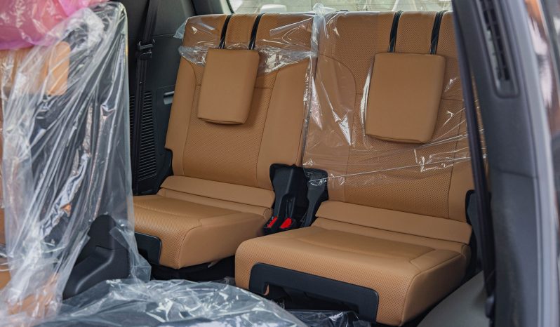 
								2026 Lexus LX600 Signature 3.5L AT Petrol /w Wood Accent full									