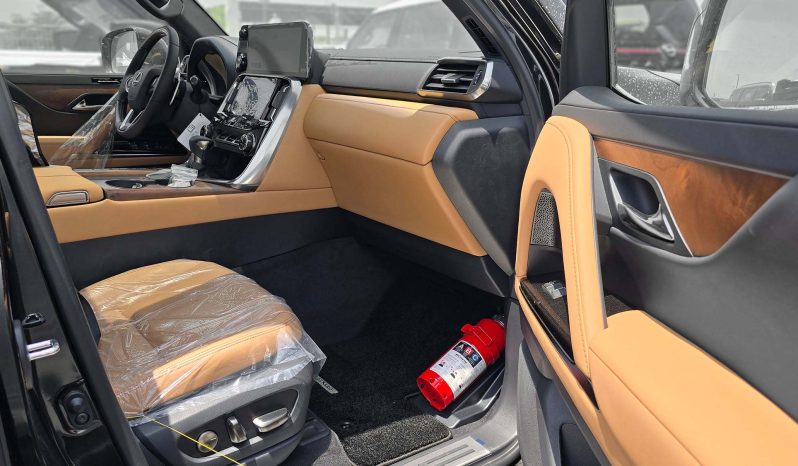 
								2026 Lexus LX600 Signature 3.5L AT Petrol /w Wood Accent full									