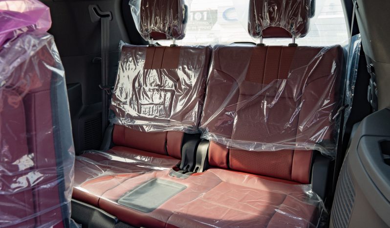 
								2026 Lexus LX700h Signature 3.5L AT Hybrid 7Seats (Black-Red) full									