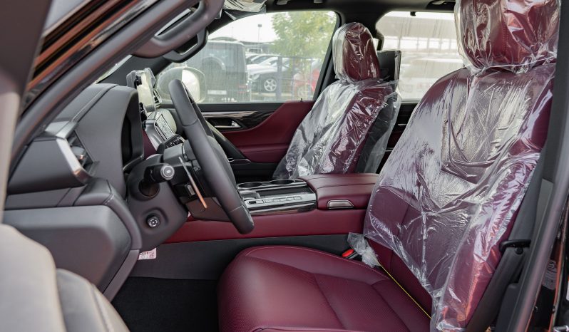 
								2026 Lexus LX700h Signature 3.5L AT Hybrid 7Seats (Black-Red) full									