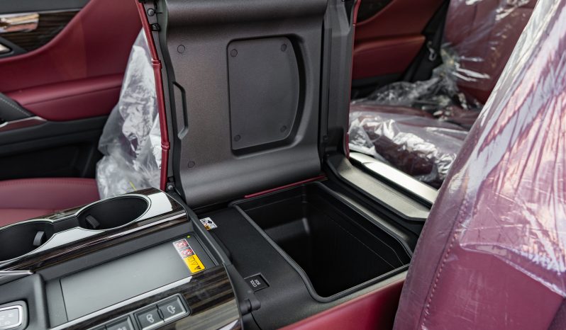 
								2026 Lexus LX700h Signature 3.5L AT Hybrid 7Seats (Black-Red) full									
