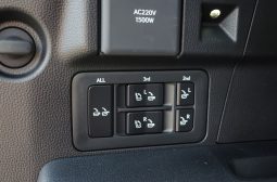 
										2026 Lexus LX700h Signature 3.5L AT Hybrid 7Seats (Black-Red) full									
