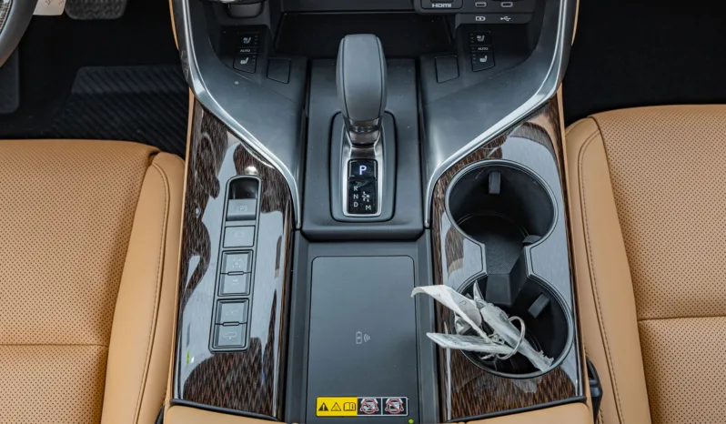 
2026 Lexus LX700h Signature 3.5L AT Hybrid (Black) 5 Seats full									