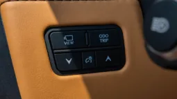 
2026 Lexus LX700h Signature 3.5L AT Hybrid (Black) 5 Seats full									