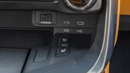 
2026 Lexus LX700h Signature 3.5L AT Hybrid (7seats) 10 Speaker full									