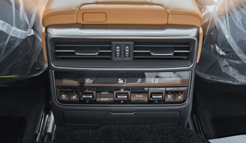 
2026 Lexus LX700h Signature 3.5L AT Hybrid (7seats) 10 Speaker full									