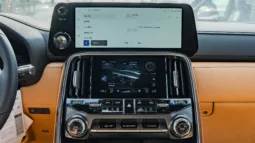 
2026 Lexus LX700h Signature 3.5L AT Hybrid (7seats) 10 Speaker full									