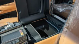 
2026 Lexus LX700h Signature 3.5L AT Hybrid (7seats) 10 Speaker full									