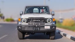 
										2026 Toyota Land Cruiser LC 71 4.0L AT Petrol (Silver) full									