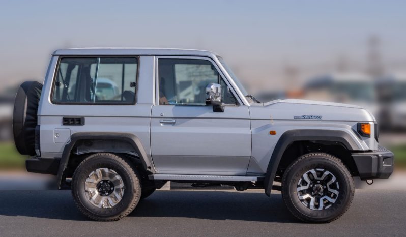 
								2026 Toyota Land Cruiser LC 71 4.0L AT Petrol (Silver) full									