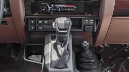 
2025 Toyota Land Cruiser LC 79 4.0L AT Petrol (White) full									