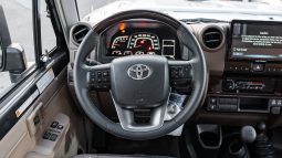 
2025 Toyota Land Cruiser LC 79 2.8L SC MT Diesel (Gray) full									