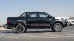 
2025 Toyota Hilux Adventure SR5 4.0L AT Petrol full									