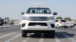 
2025 Toyota Hilux 2.7L SC MT Petrol 4WD 2Door full									