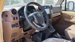 
2025 Toyota Land Cruiser LC 79 4.0L AT Petrol (Beige) Basic full									