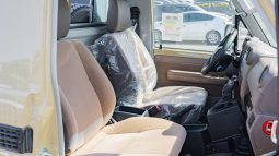 
2025 Toyota Land Cruiser LC 79 4.0L AT Petrol (Beige) Basic full									