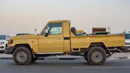 
2025 Toyota Land Cruiser LC 79 4.0L AT Petrol (Beige) Basic full									