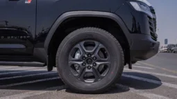 
2026 Toyota Land Cruiser 300 GR-Sport 3.5L AT Petrol full									