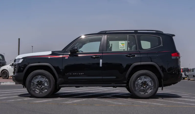 
2026 Toyota Land Cruiser 300 GR-Sport 3.5L AT Petrol full									