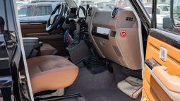 
2026 Toyota Land Cruiser LC76 4.0L AT Petrol (Black) full									