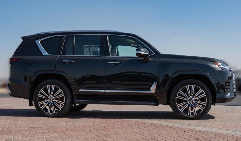 
2026 Lexus LX600 Signature 3.5L AT Petrol (Black-Red) full									