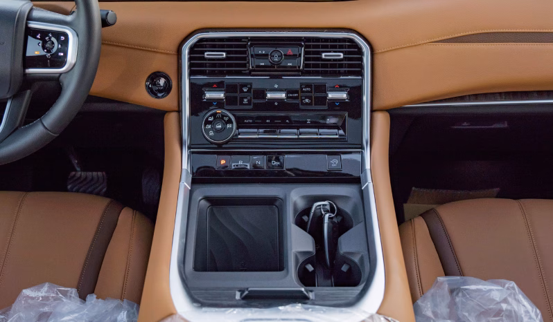 
2026 Nissan Patrol LE Titanium 3.5L AT Petrol TT (Black-Tan) full									