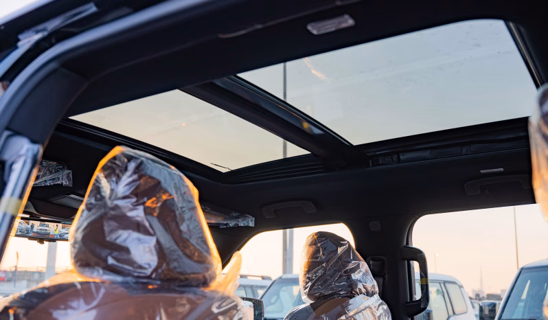 
2026 Nissan Patrol LE Titanium 3.5L AT Petrol TT (Black-Tan) full									