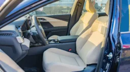 
2026 Toyota Camry LE 2.5L AT Hybrid (Blue) full									