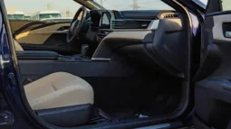
2026 Toyota Camry LE 2.5L AT Hybrid (Blue) full									