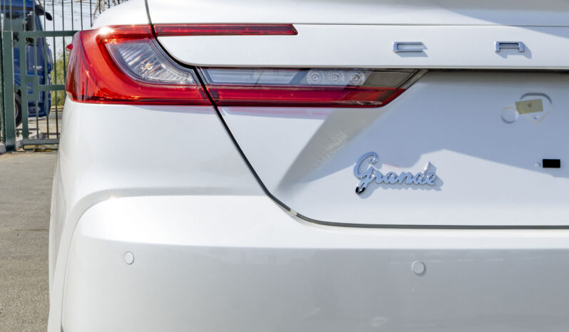 Toyota camry Grande 2.5L Petrol Full option 2025 full