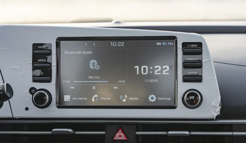 
2025 Hyundai Elantra 1.5L AT Petrol (Chinese Specs) full									